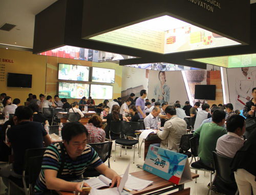 禮品企業(yè)與經銷商需甘苦與共