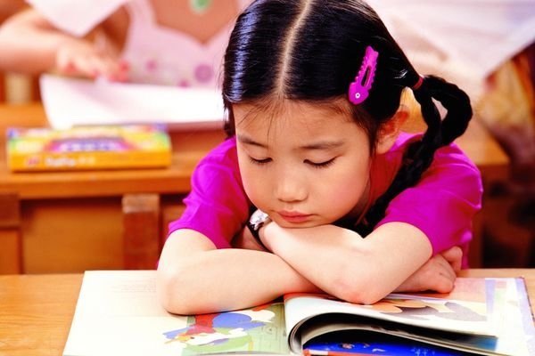 首屆中國上海國際童書展搭建“出?！逼脚_