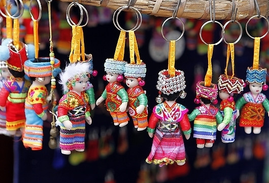旅游紀(jì)念品、景區(qū)特產(chǎn)何時(shí)才能“百花爭(zhēng)艷”